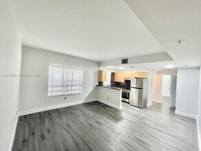 1542 Drexel Ave in Miami Beach, FL - Building Photo - Building Photo