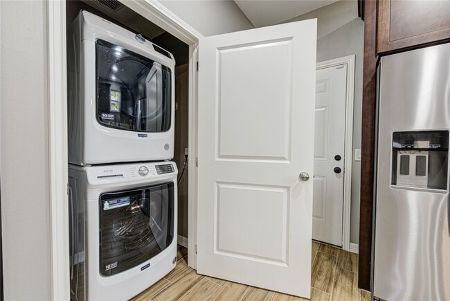 property at 3433 Lydia St