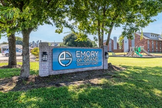Emory on Grand in Waxahachie, TX - Foto de edificio - Building Photo