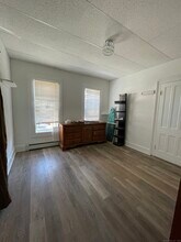 687 Hallett St in Bridgeport, CT - Building Photo - Building Photo