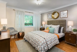 1431 Beacon St, Unit 202 in Brookline, MA - Building Photo