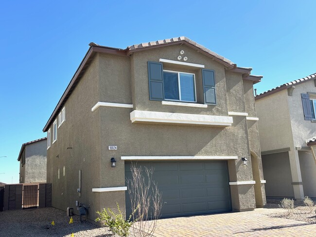 10024 S Ullom Dr in Las Vegas, NV - Building Photo - Building Photo