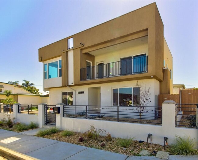 1255 Cypress Ave in Imperial Beach, CA - Building Photo - Building Photo