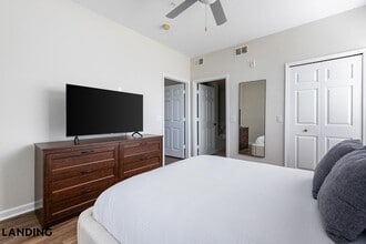 2801 Biltmore Park Dr, Unit 17-102 in Orlando, FL - Building Photo - Building Photo