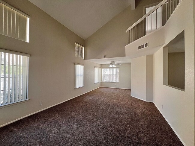 2432 Sage Pointe Cir in Las Vegas, NV - Building Photo - Building Photo