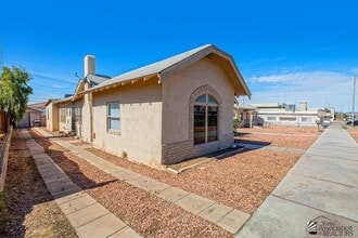 244 S 3rd Ave in Yuma, AZ - Building Photo - Building Photo