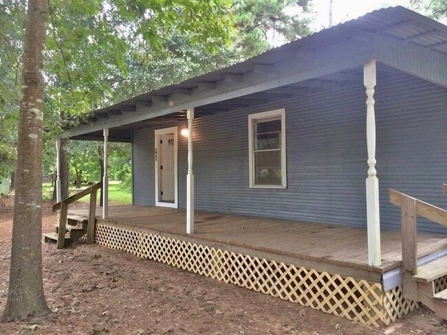 property at 482 County Rd 2212