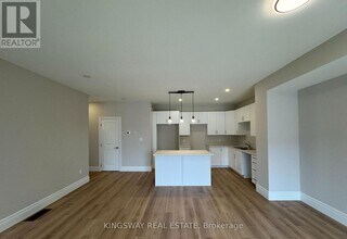 38 Evans St in Prince Edward, ON - Building Photo - Building Photo