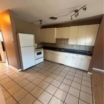 578 Burnell St in Winnipeg, MB - Building Photo