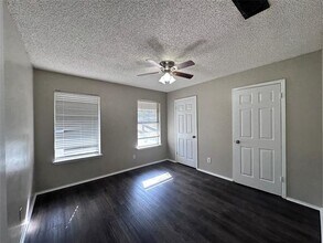 1110 Lynn St in Weatherford, TX - Building Photo - Building Photo