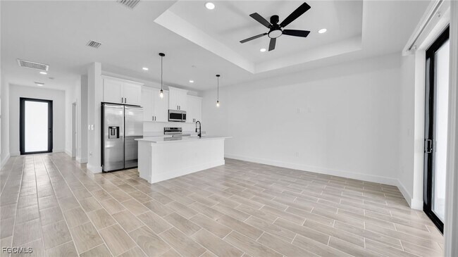 1123 Hightower Ave S in Lehigh Acres, FL - Building Photo - Building Photo