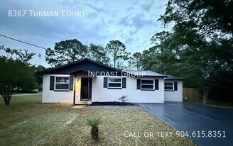 8367 Tubman Ct in Jacksonville, FL - Building Photo