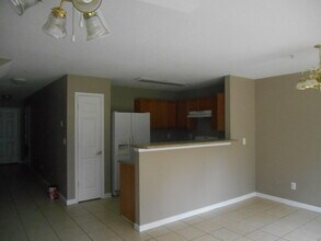 135 Swaying Pine Ct in Crestview, FL - Building Photo - Building Photo