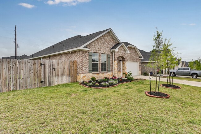 8403 Delta Down Dr in Fulshear, TX - Foto de edificio - Building Photo