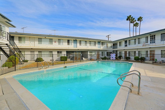 KENT in Torrance, CA - Building Photo - Other