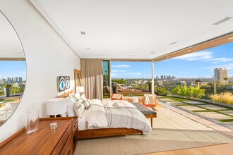 1439 Devlin Dr in Los Angeles, CA - Building Photo - Building Photo