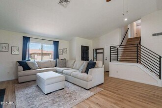 15026 S 28th St in Phoenix, AZ - Building Photo - Building Photo