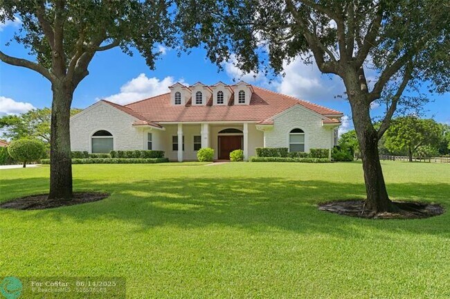 14363 Drafthorse Ln in Wellington, FL - Building Photo - Building Photo