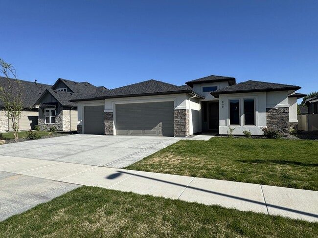 property at 868 W Tall Prairie Dr