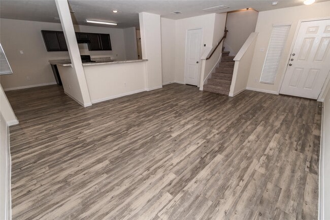 2606 Vikram Dr