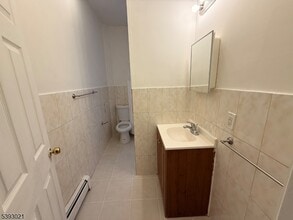 403 S Clinton St in East Orange, NJ - Building Photo - Building Photo