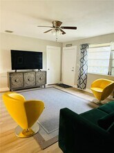 2350 NW 63rd Terrace in Sunrise, FL - Building Photo - Building Photo