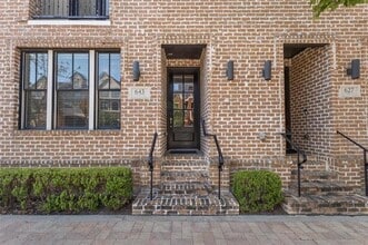 643 S Cesar Chavez Blvd in Dallas, TX - Building Photo - Building Photo