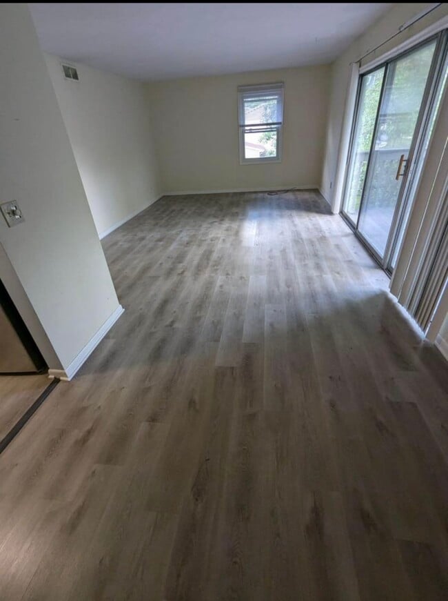 6150 Birch Row Dr, Unit 2 in East Lansing, MI - Building Photo - Building Photo