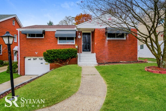 3003 Vernon Ave in Pittsburgh, PA - Building Photo - Building Photo