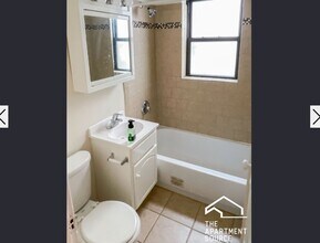 514 W Cornelia Ave, Unit 2 in Chicago, IL - Foto de edificio - Building Photo