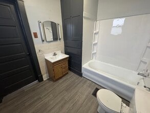 212 W Fairchild St in Danville, IL - Building Photo - Building Photo