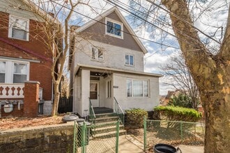 7542 Ormond St in Swissvale, PA - Building Photo - Building Photo