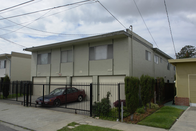 437 S 19th Ave in Richmond, CA - Foto de edificio - Building Photo