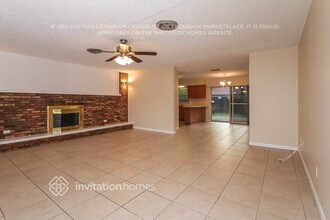 5311 Evora Ave in Sarasota, FL - Building Photo - Building Photo