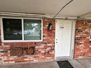 1212 N Kelly Ave in Odessa, TX - Building Photo - Building Photo