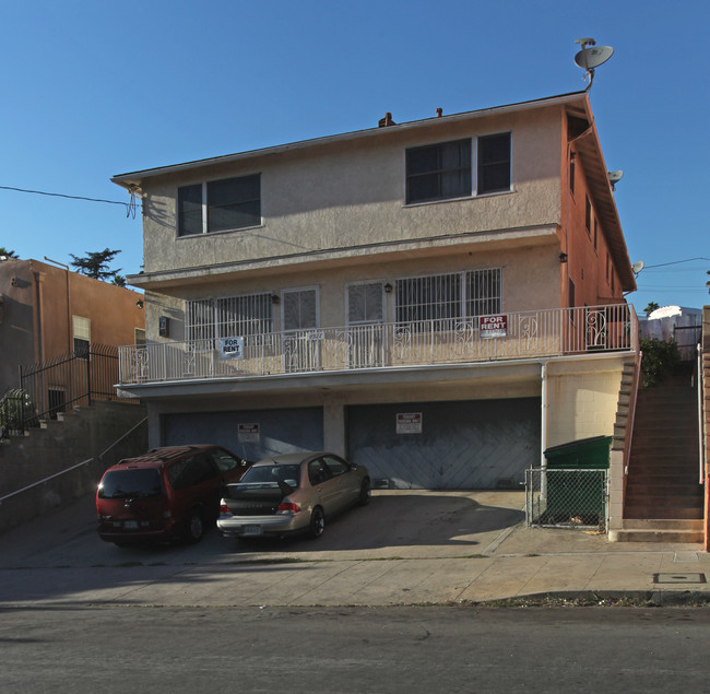 4927 Echo St in Los Angeles, CA - Foto de edificio - Building Photo