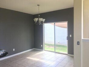 1612 Sanders in Kyle, TX - Building Photo - Building Photo