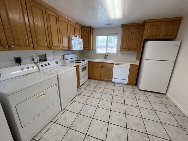 363 E 1500 S, Unit 363