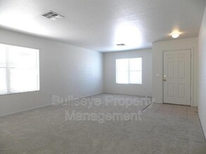 2767 S Southwind Dr in Gilbert, AZ - Building Photo - Building Photo