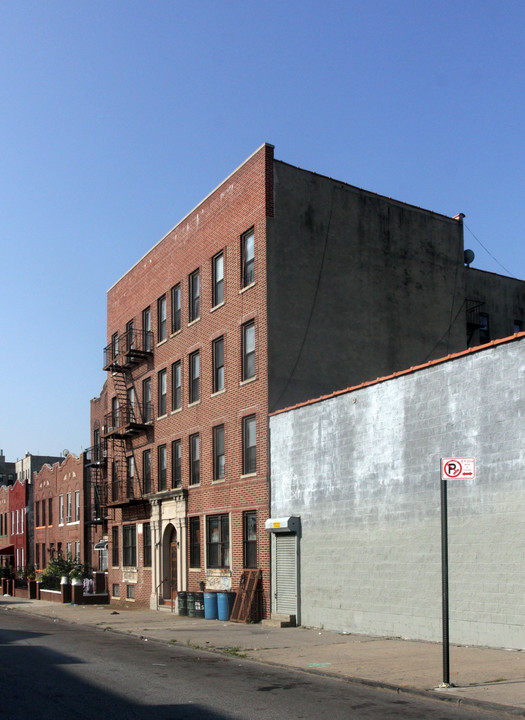 2016 Union St in Brooklyn, NY - Building Photo