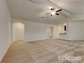 23048 Shakespeare Dr in Magnolia, TX - Foto de edificio - Building Photo