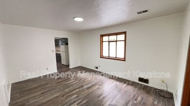 22 Linden St in Natrona Heights, PA - Building Photo - Building Photo