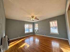 1820 Kell W Blvd in Wichita Falls, TX - Building Photo - Building Photo