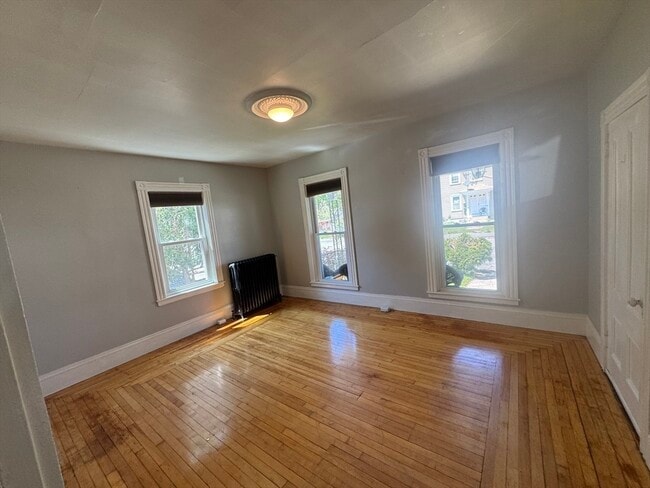 property at 34 Myrtle St