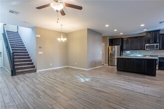 12382 Loggeta Way in Las Vegas, NV - Building Photo - Building Photo