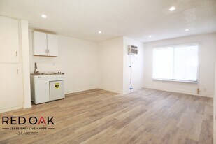 1840 Pomeroy Ave, Unit 106 in Los Angeles, CA - Building Photo