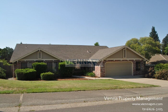 4002 Argonaut Ave in Rocklin, CA - Building Photo