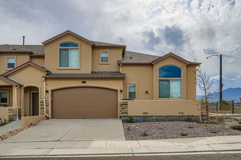 791 Little Bear Grove in Colorado Springs, CO - Building Photo