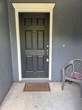 302 Cherry Way in Saint Johns, FL - Foto de edificio - Building Photo