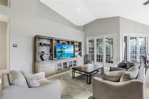 107 Colonade Cir-Unit -103 in Naples, FL - Building Photo - Building Photo